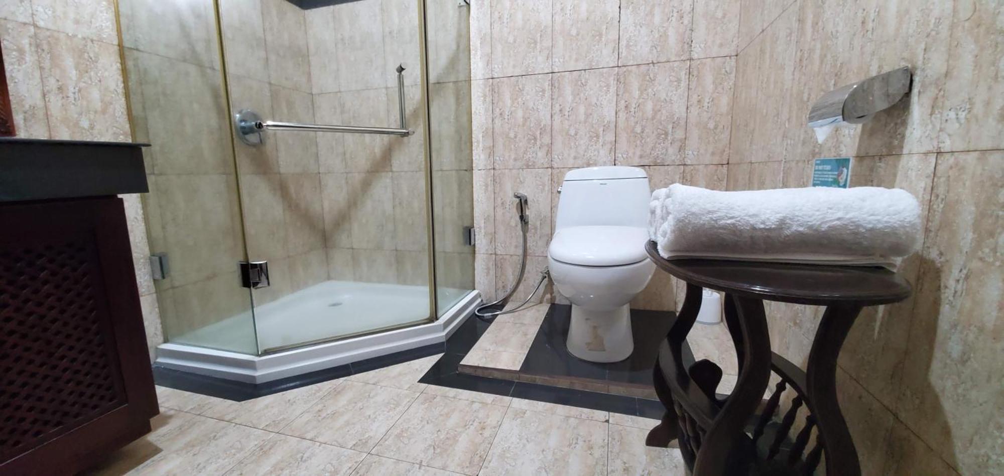 Balinese Villa In Berastagi Kültér fotó